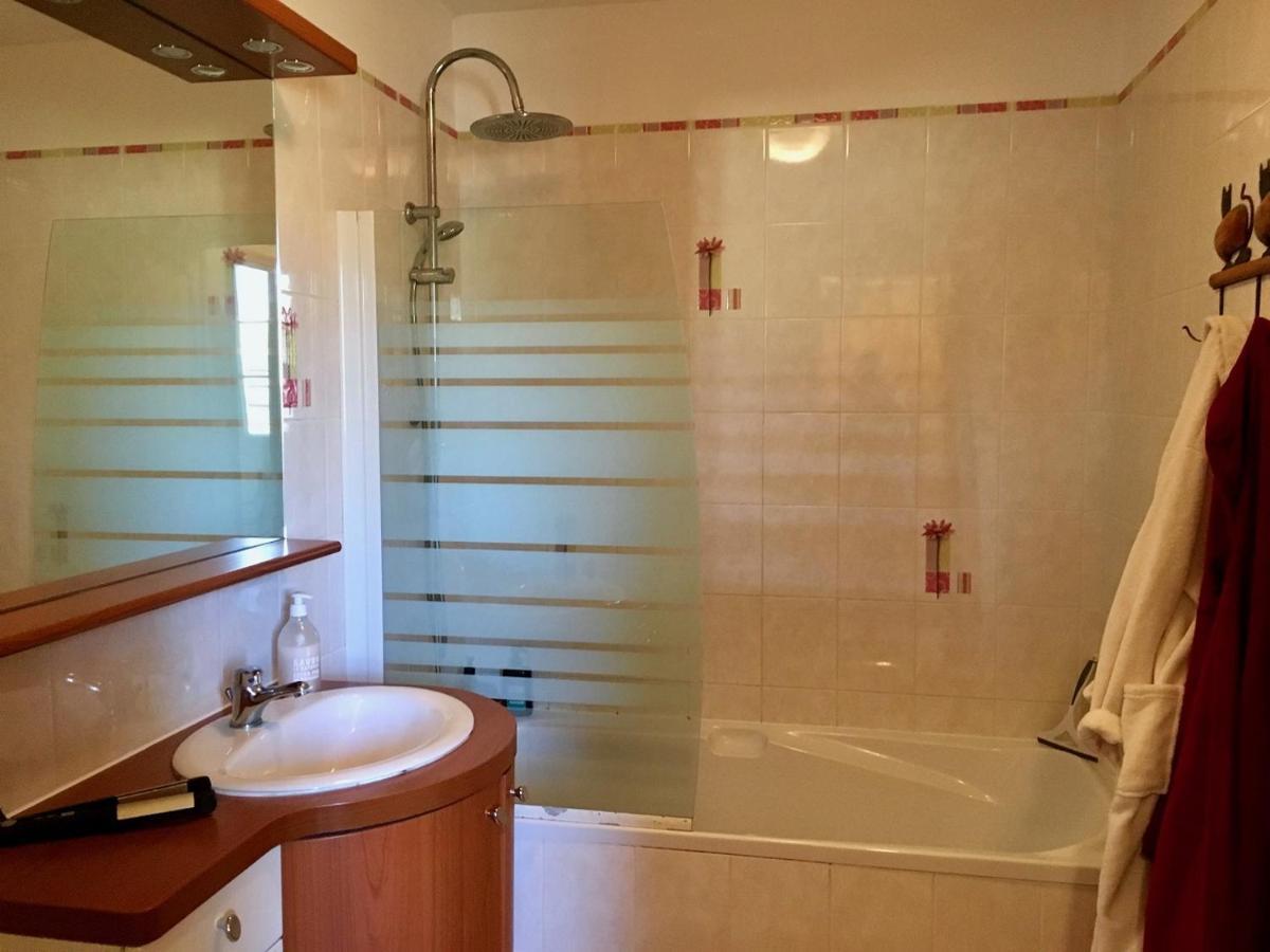 Camping La Garenne De Moncourt Rue  Ngoại thất bức ảnh
