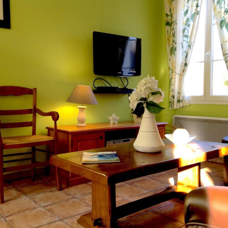 Camping La Garenne De Moncourt Rue  Ngoại thất bức ảnh